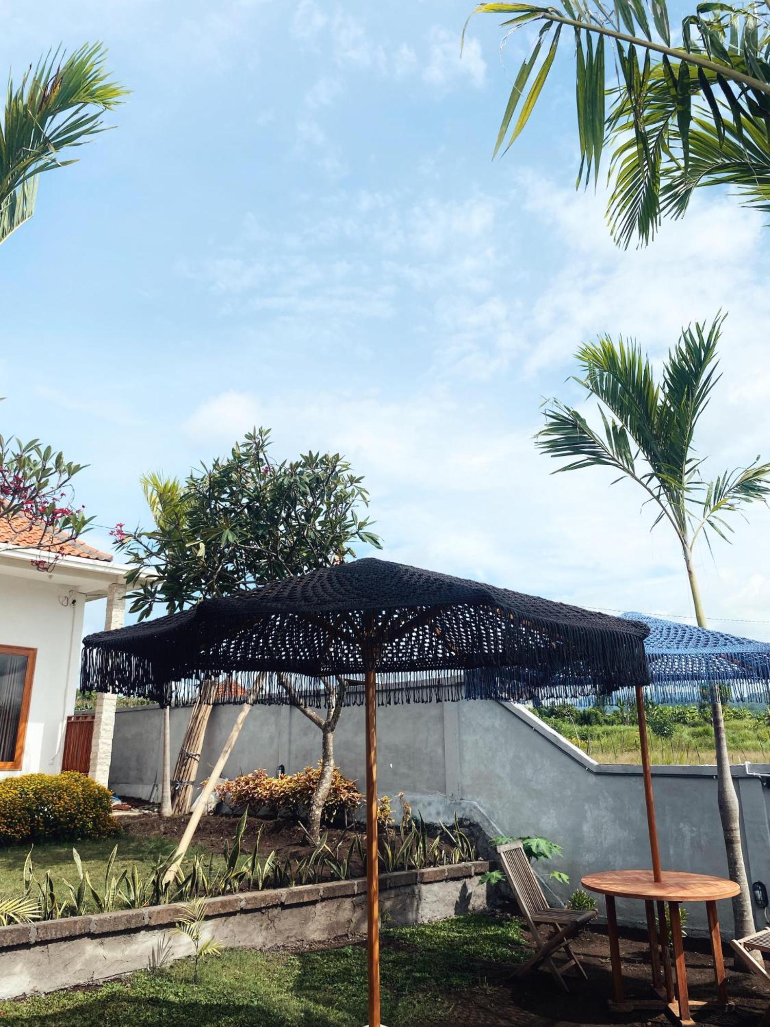 Sumbul View Surfcamp Hotel Airsatang Exterior photo