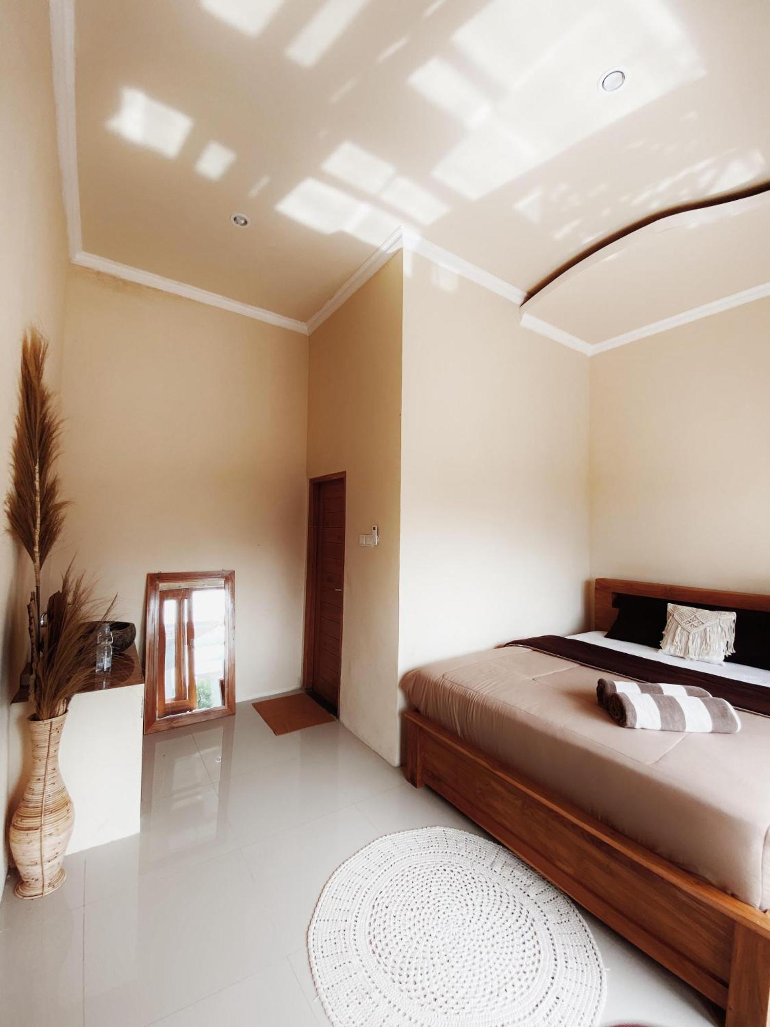 Sumbul View Surfcamp Hotel Airsatang Exterior photo
